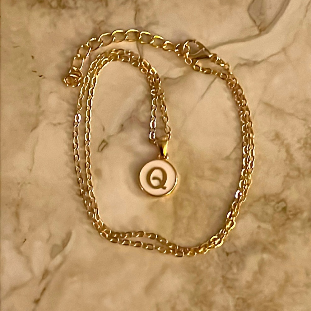 Q Letter Necklace